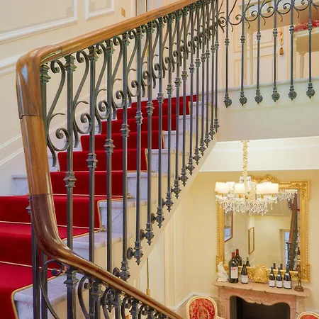 Aparthotel Maison Des Barons Nice