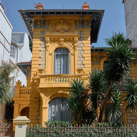 Aparthotel Maison Des Barons *