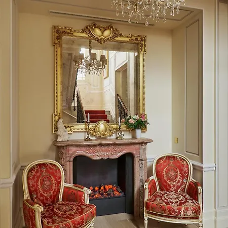 Maison Des Barons Aparthotel *